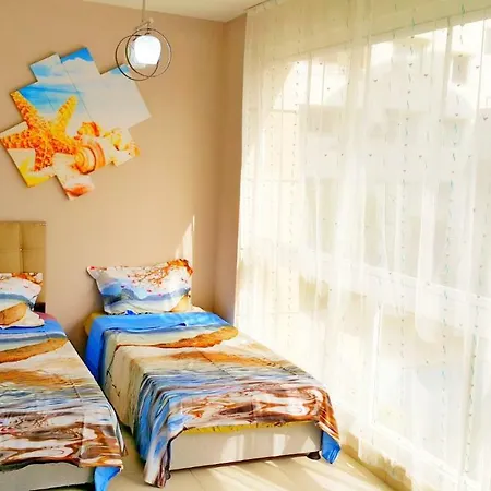 Apartament Апартаменты С Двумя Спальнями 80 М.Кв. *